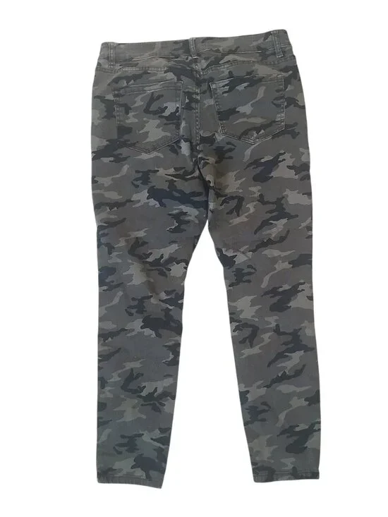 Lane Bryant Camo Skinny Jeans Mid Rise Super Stretch Distressed Women Size 12 - Picture 8 of 12